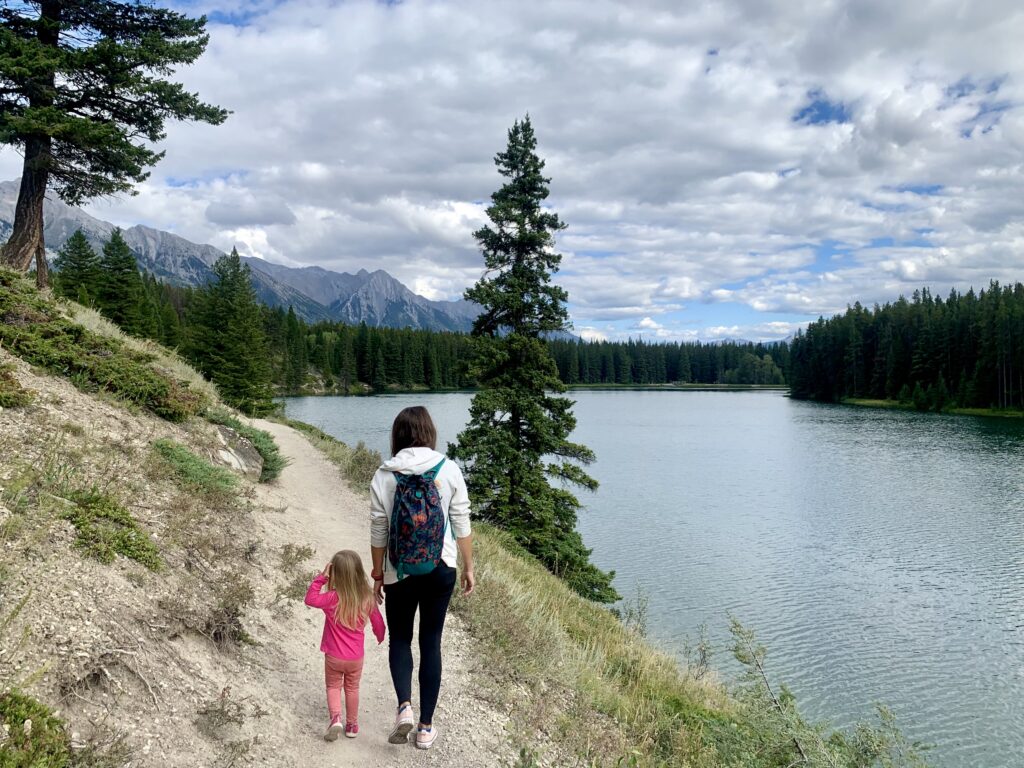 Johnson Lake Banff hike